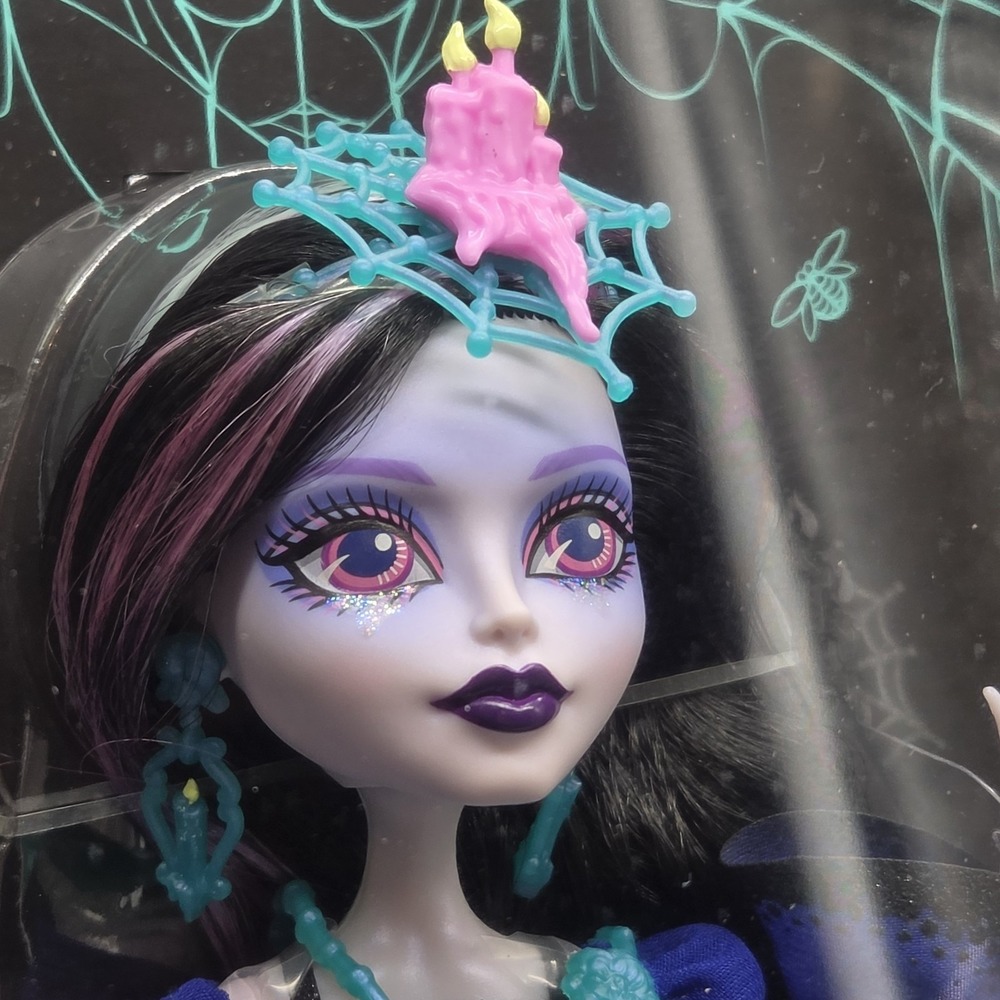 NEW Monster High Designer Series LENORE LOOMINGTON Doll With Mattel Shipper Box - Picture 4 of 16